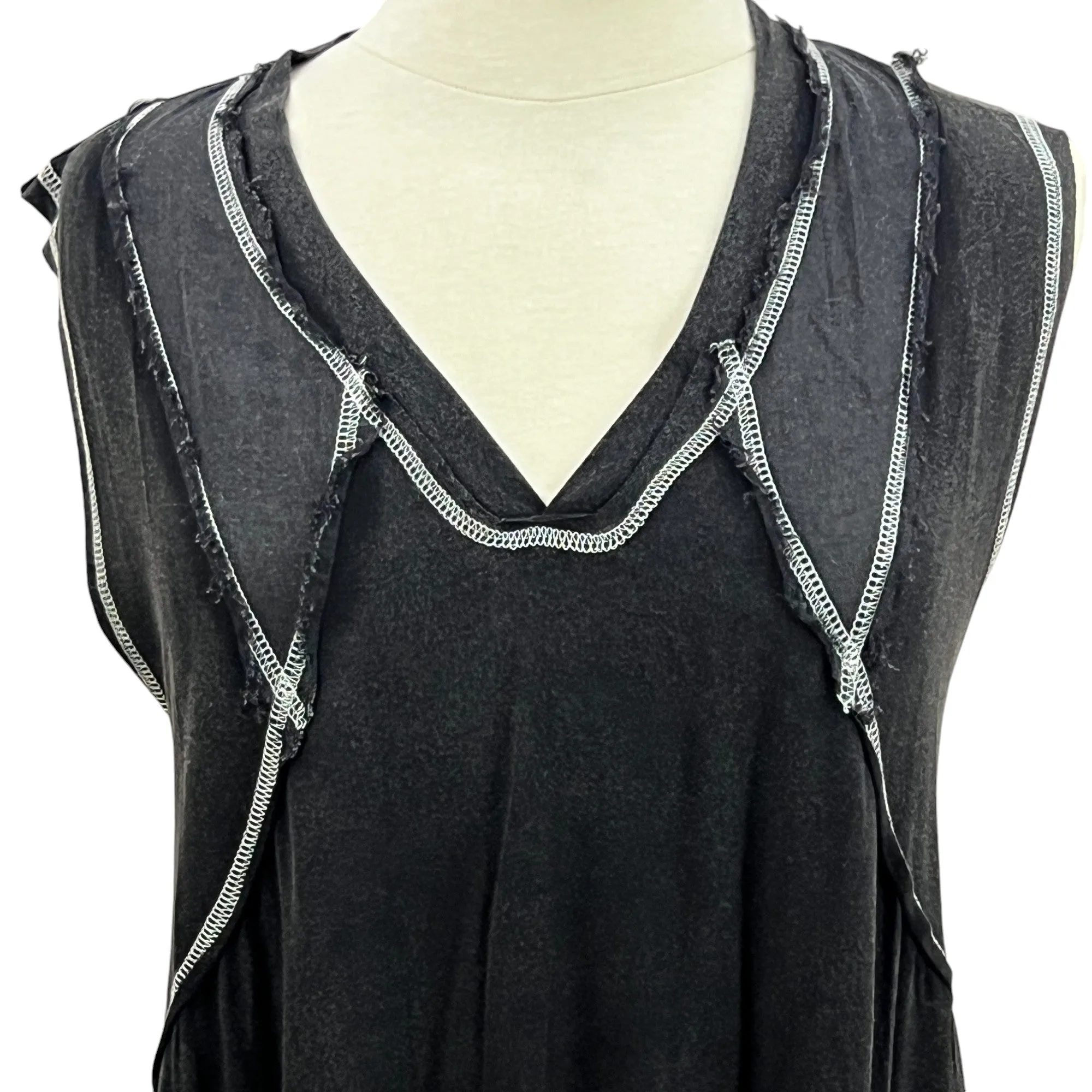 POL Relaxed Fit Patchwork Tank Top Size Small